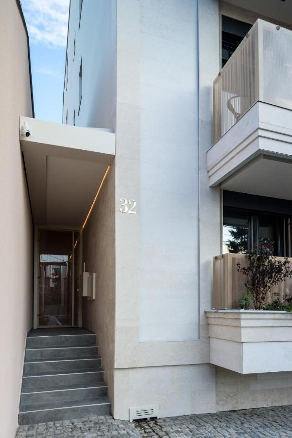 Belly 1 Belgrado Exterior foto